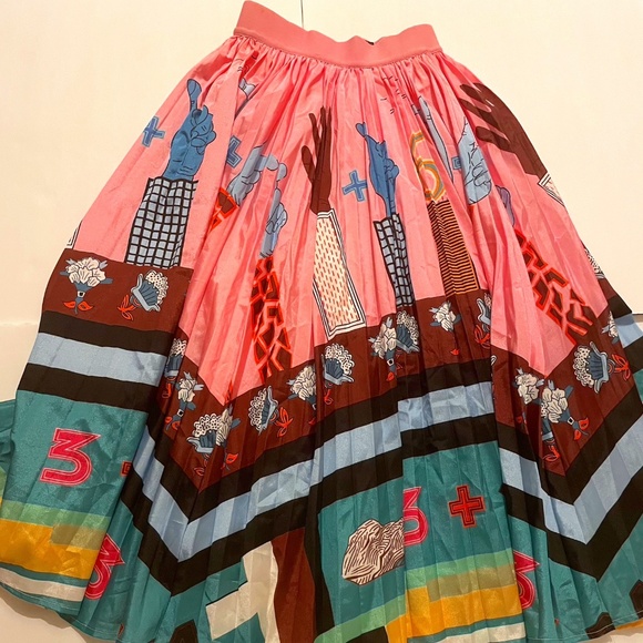 Draped skirt - Picture 1 of 2